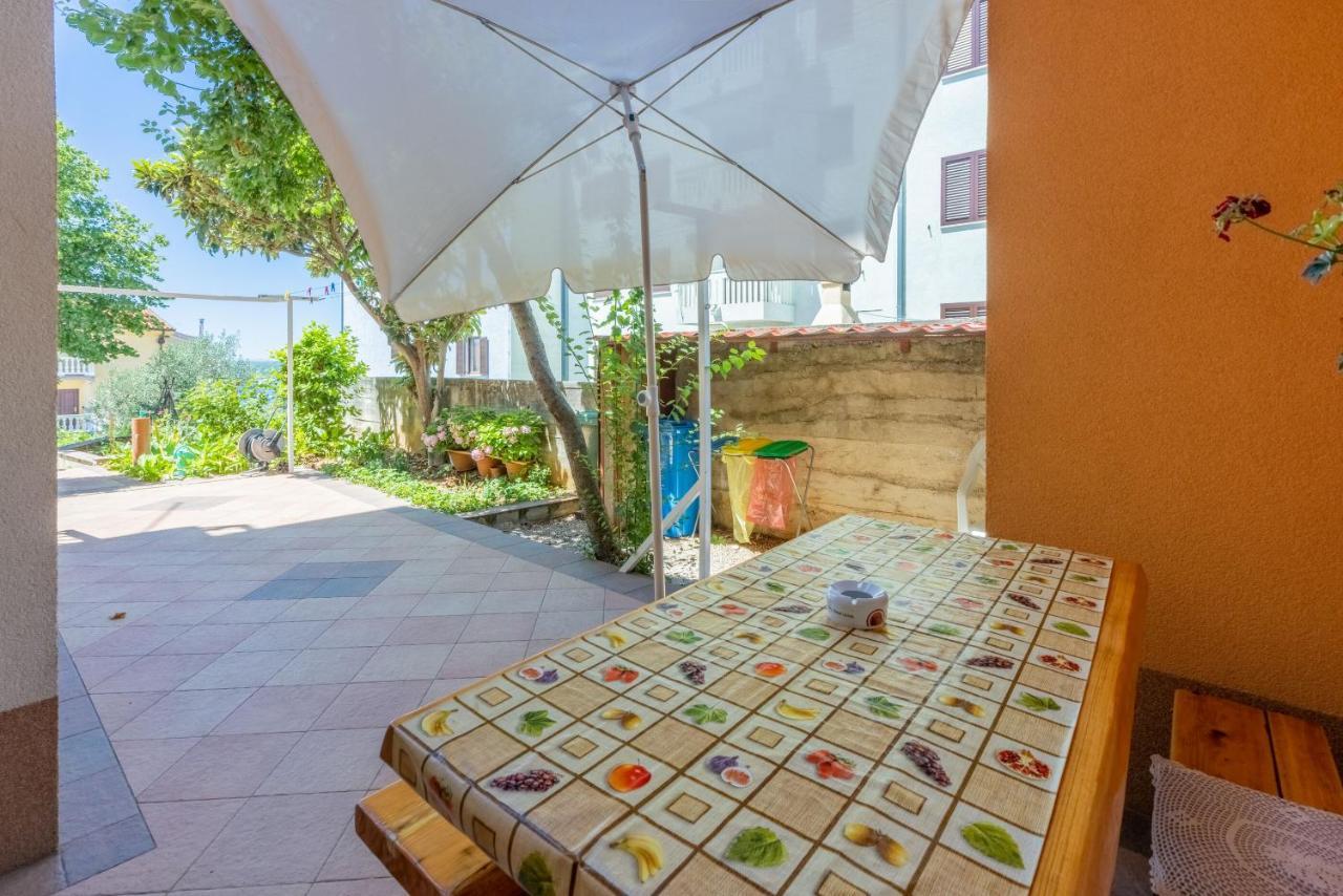 Apartments Lilin ツリクヴェニツァ エクステリア 写真