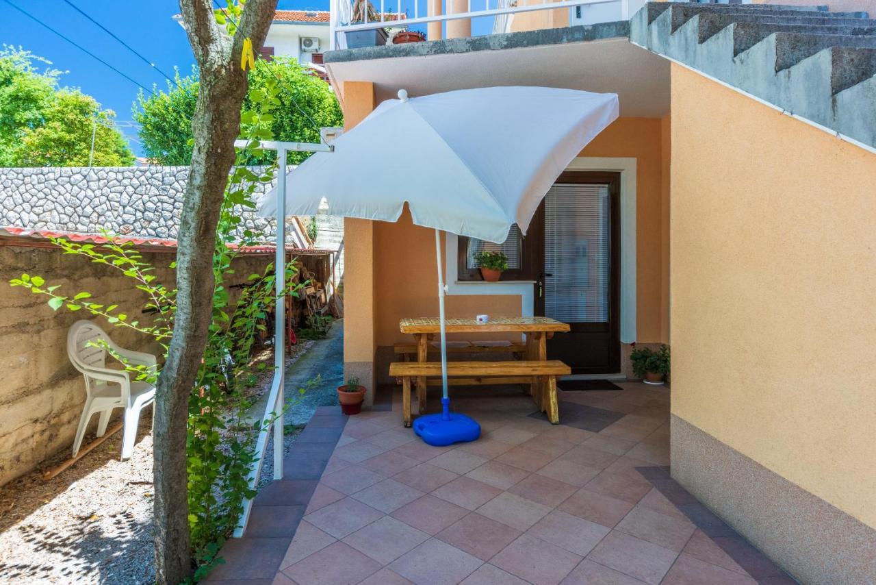 Apartments Lilin ツリクヴェニツァ エクステリア 写真